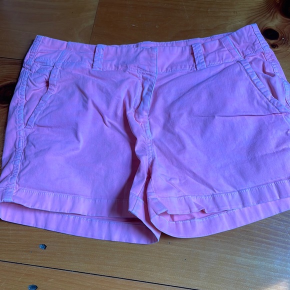 Vineyard Vines Shorts - Picture 1 of 2